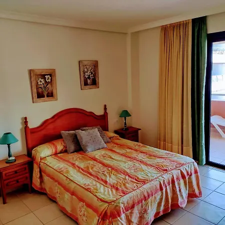 Balcon Los Gigantes Puerto De Santiago Пуэрто-де-Сантьяго